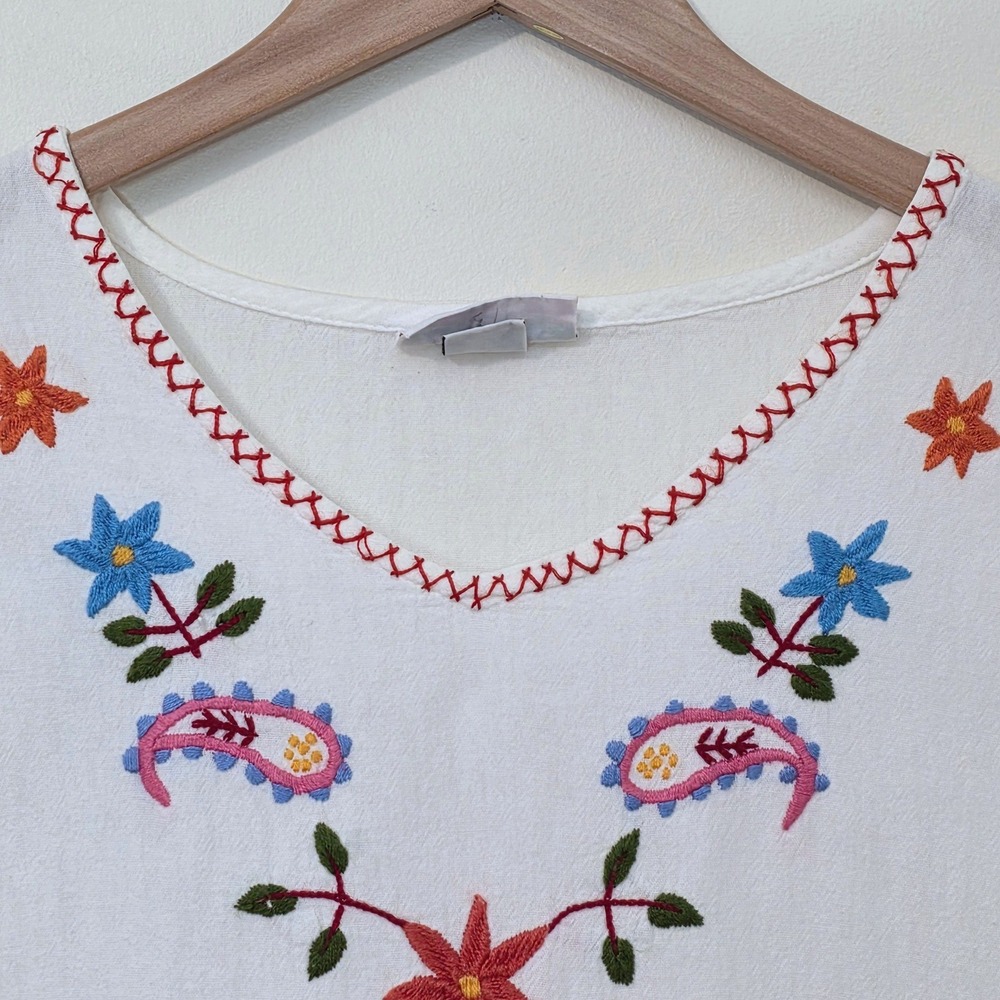 Embroidered Designs Handmade Floral Folk Art Tunic Sz S Cottage Boho Hippie Top - Picture 3 of 9